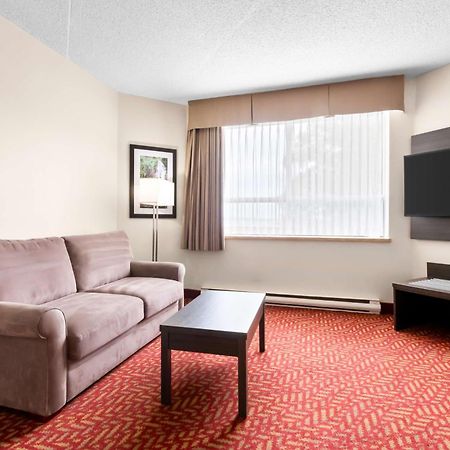 Best Western Inn On The Bay Owen Sound Bagian luar foto
