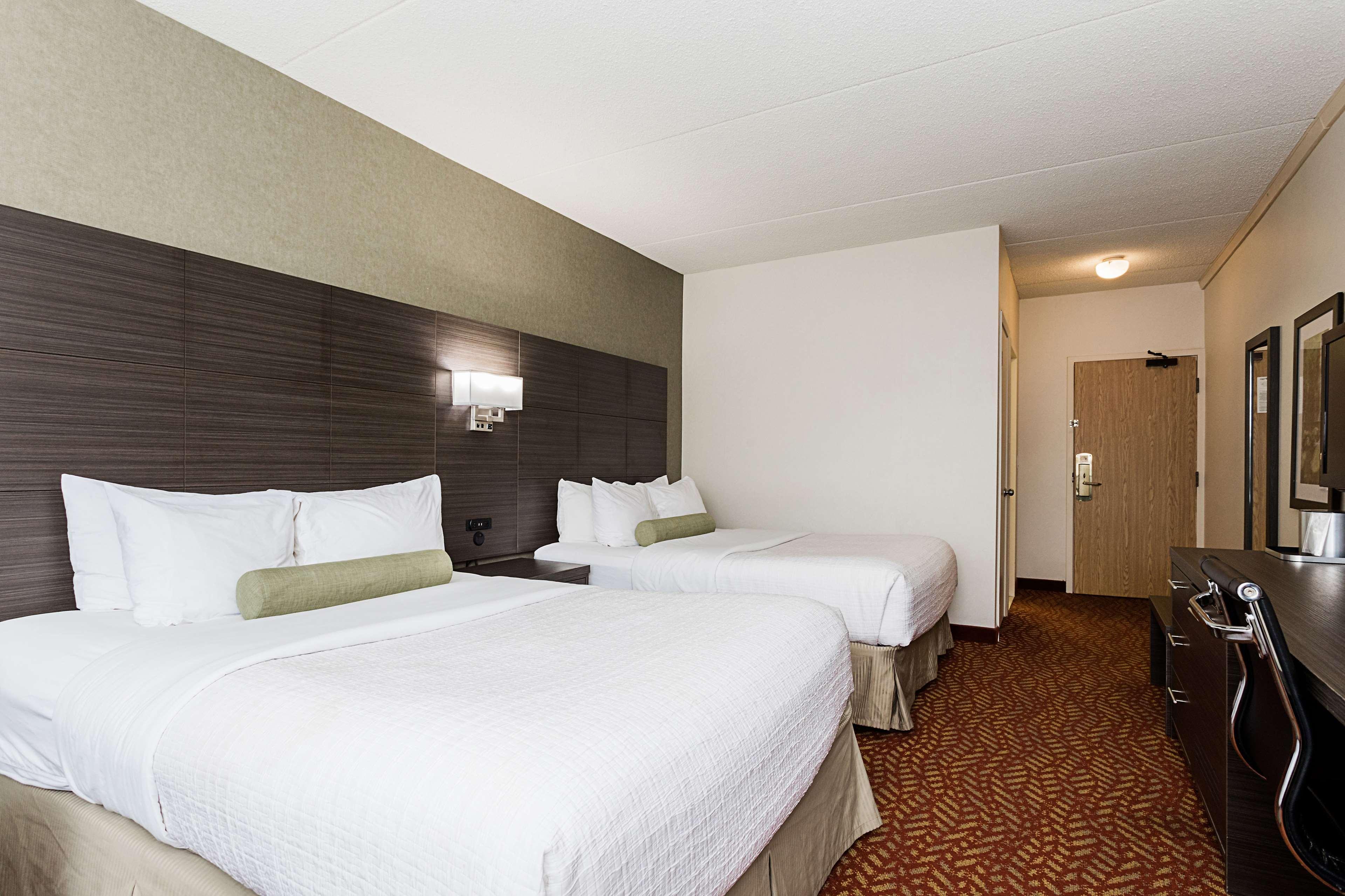 Best Western Inn On The Bay Owen Sound Bagian luar foto