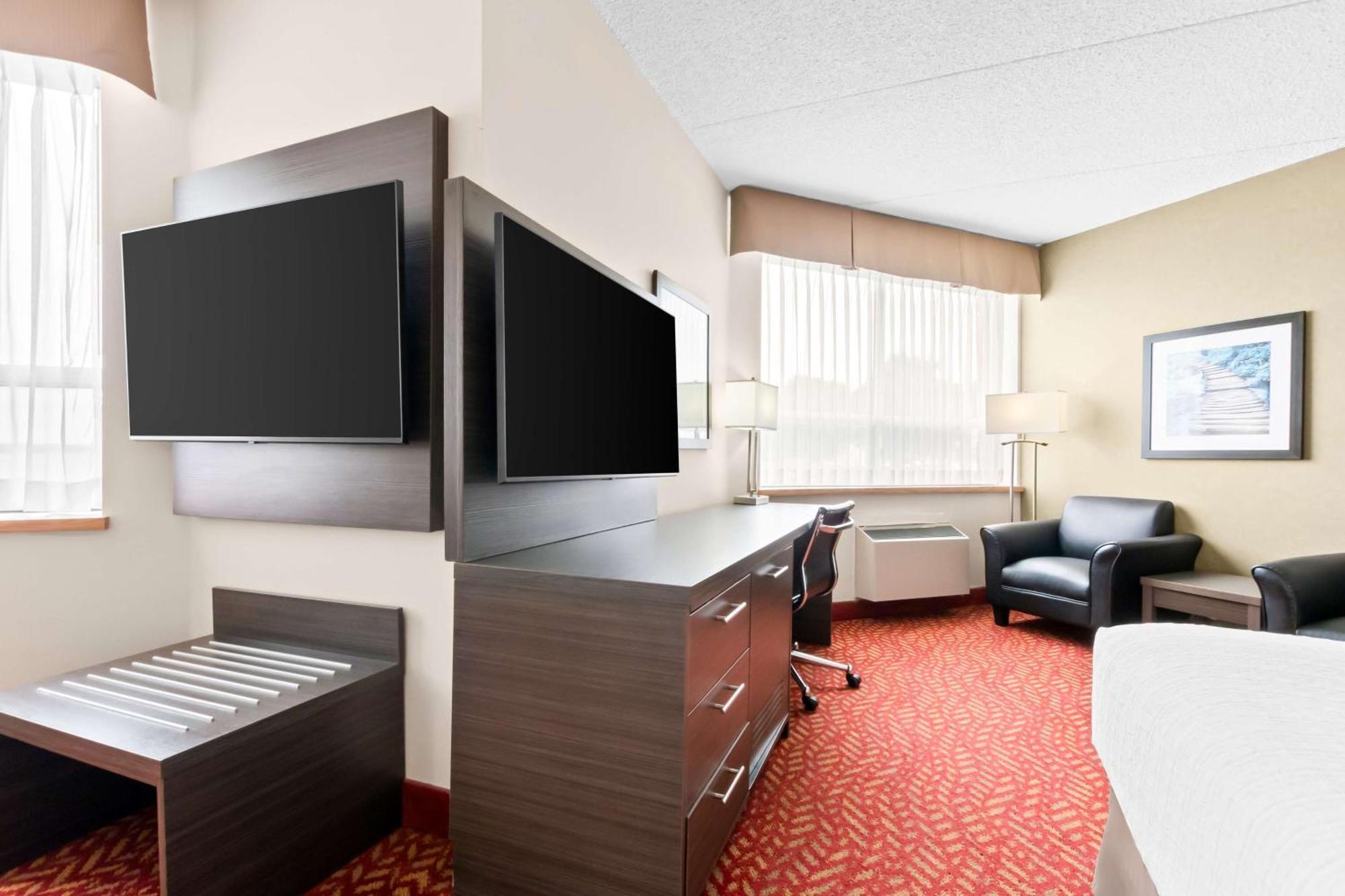 Best Western Inn On The Bay Owen Sound Bagian luar foto