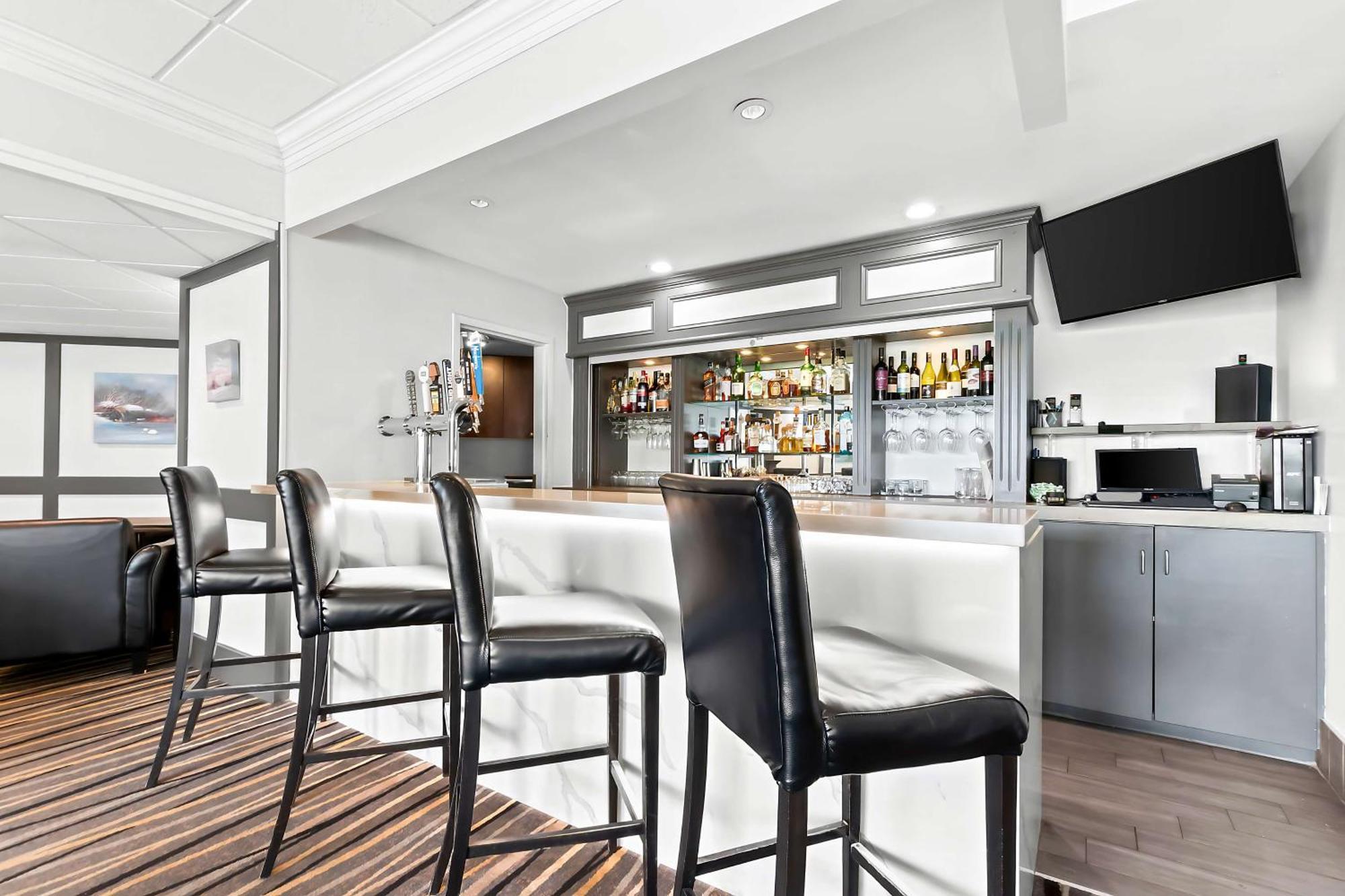 Best Western Inn On The Bay Owen Sound Bagian luar foto